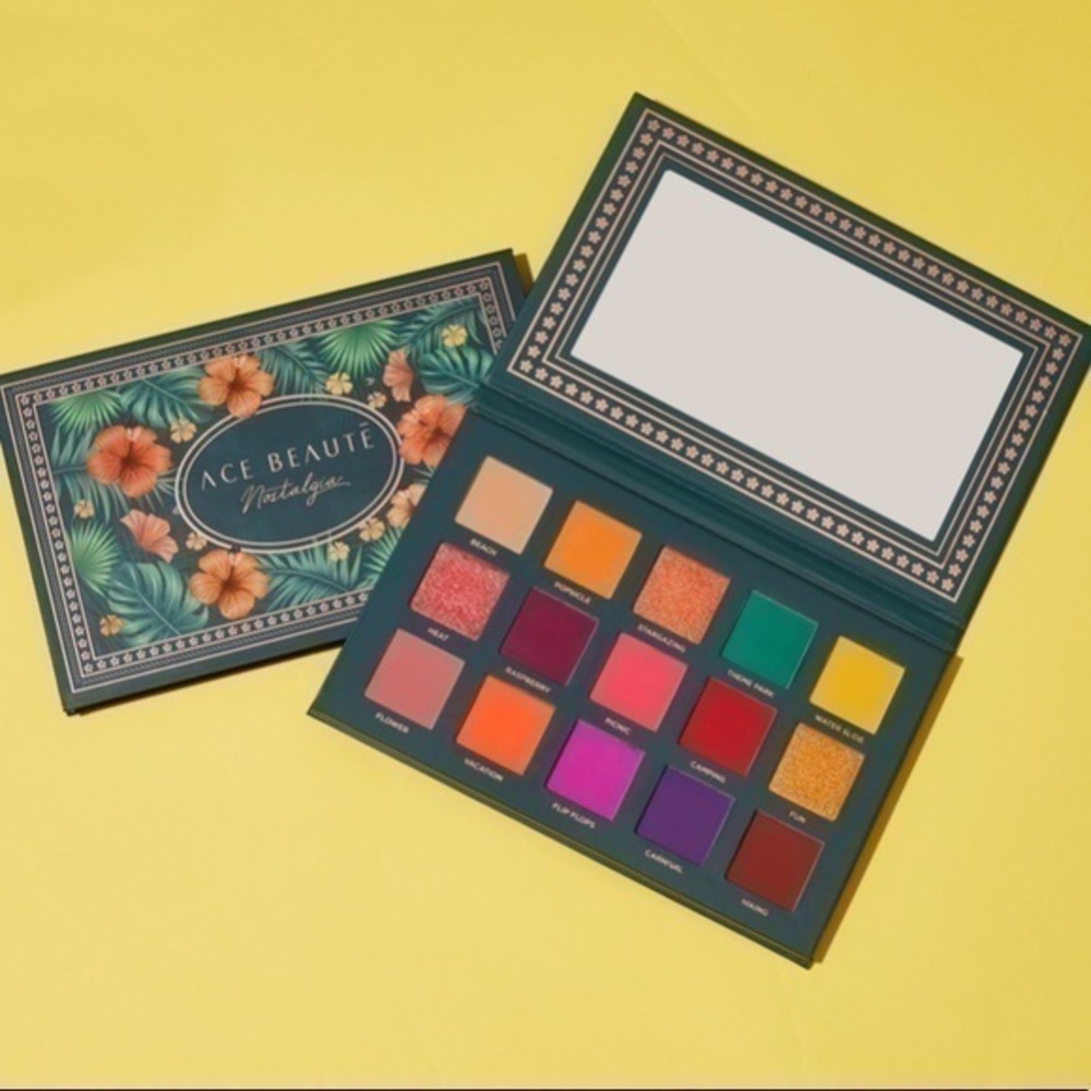 Ace Beauté Nostalgia palette